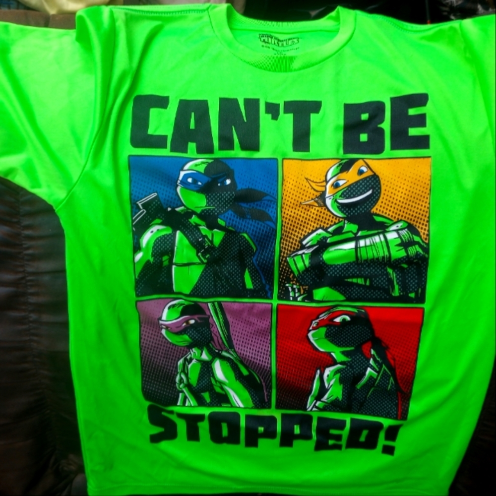 T-shirt
